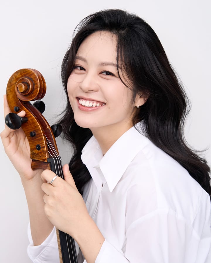 김윤하 Yunhah Kim